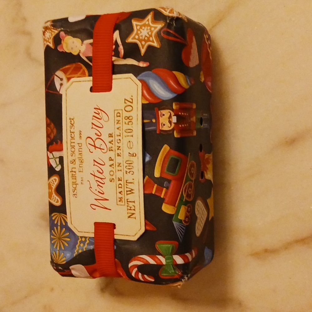 Asquith & Somerset Winter Berry Soap Bar